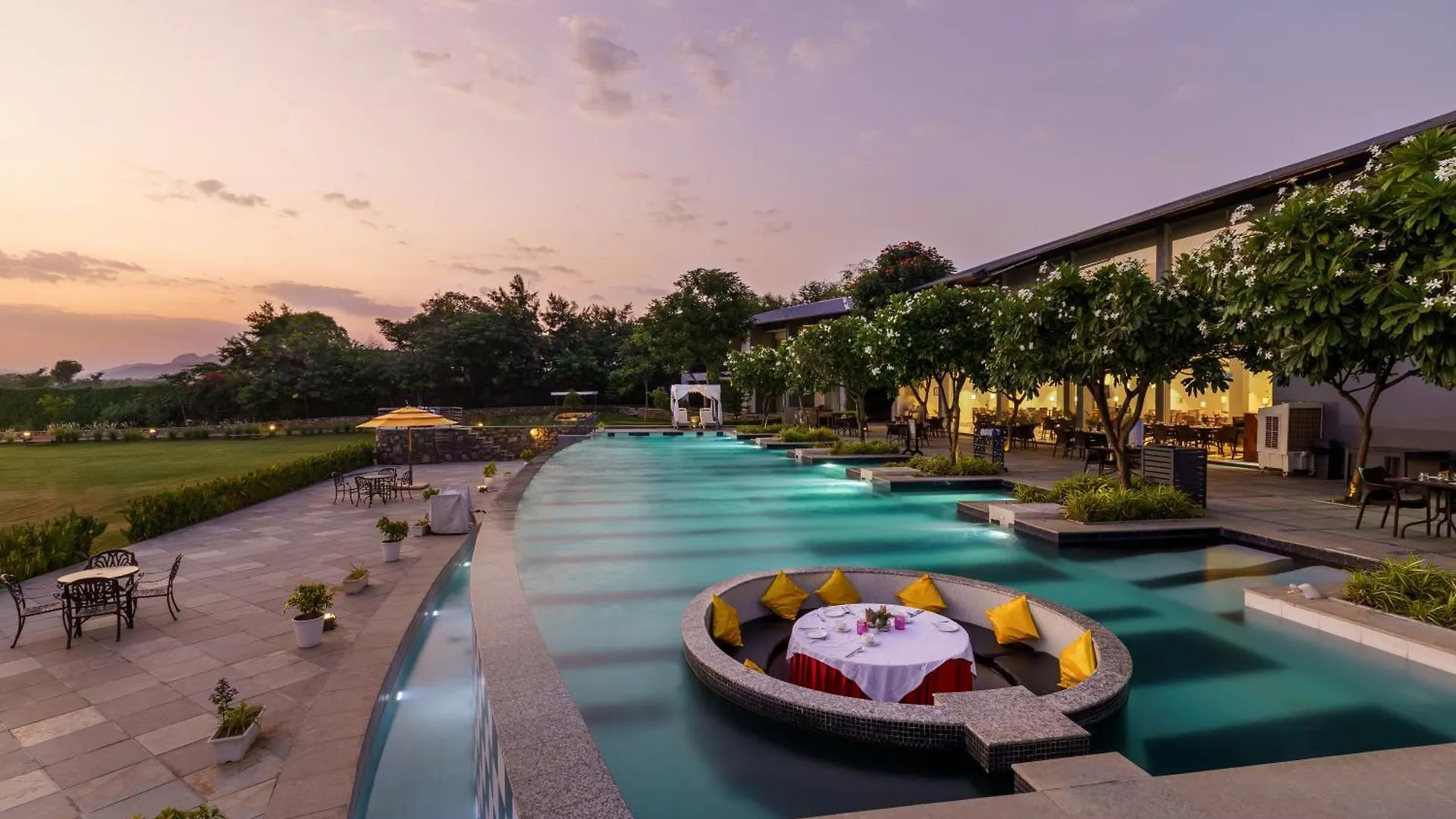 Tatsaraasa Resort & Spa, Udaipur